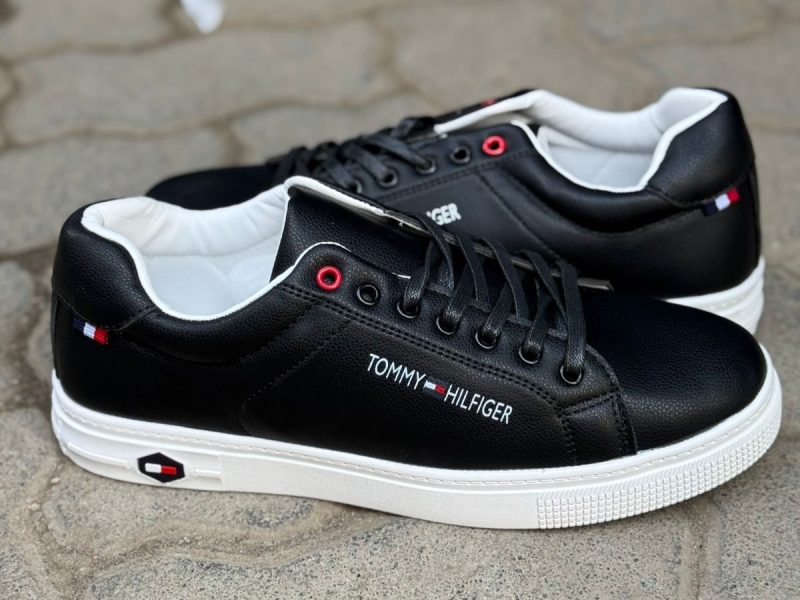 Tommy Hilfiger