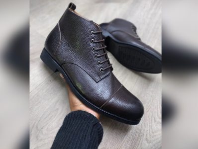 Clarks official boots